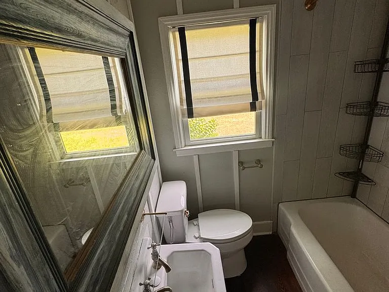 710 Green St — Photo 4