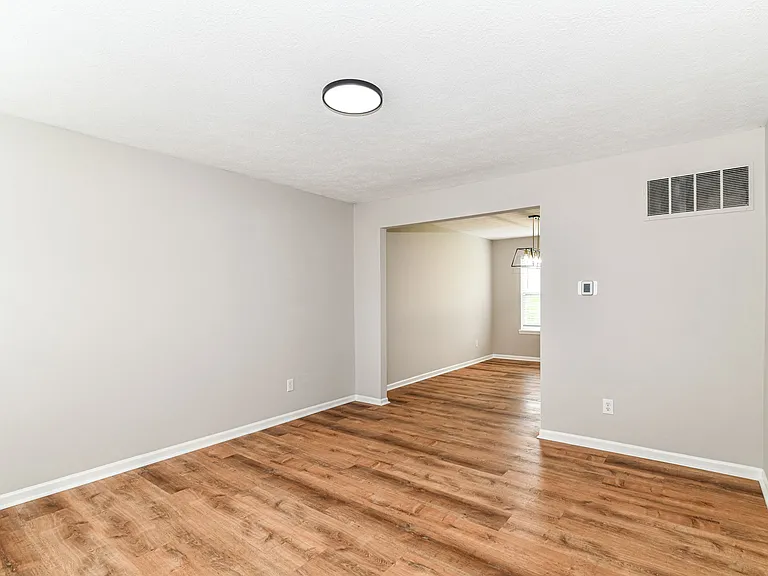 6040 Portwood Ct — Photo 4