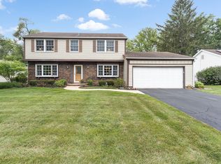 491 Burnt Ember Ln, Buffalo Grove, IL