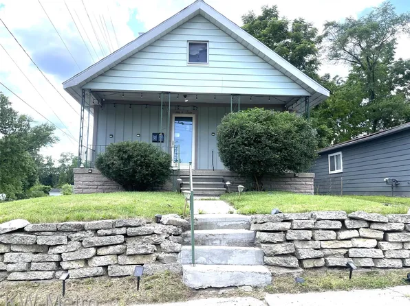 103 N Roselawn St, Pontiac, MI 48342