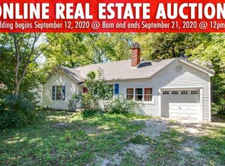 6420 Godfrey Rd, Godfrey, IL 62035