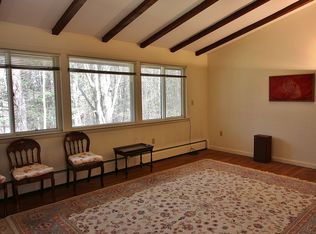 11 Rayton Rd, Hanover, NH 03755