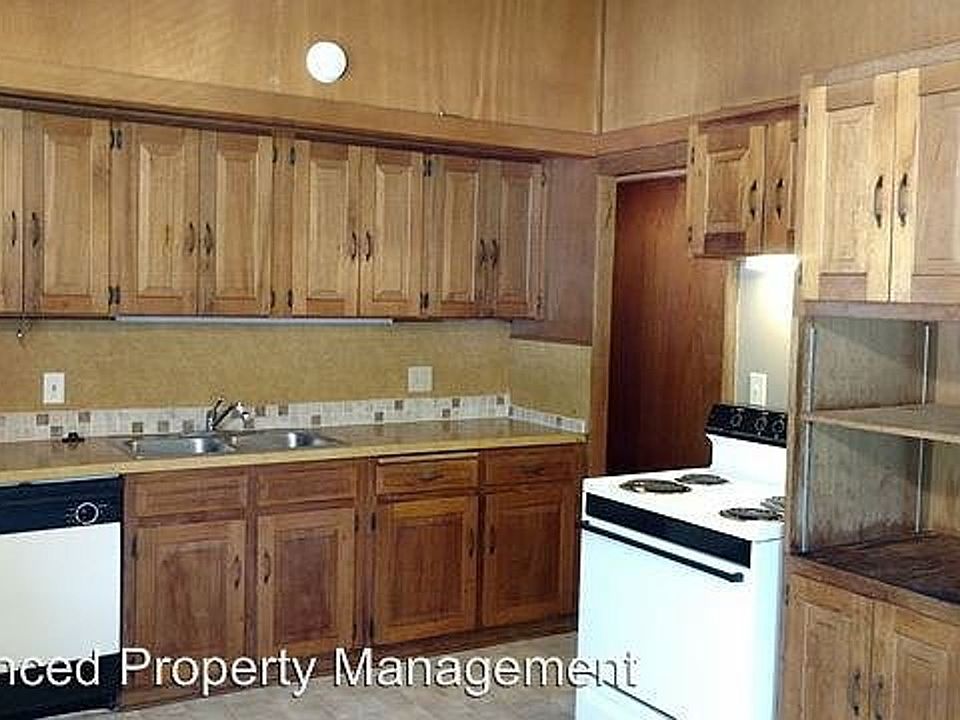 1st image of 1811 Elaine Dr