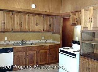 1811 Elaine Dr, Manhattan, KS 66502