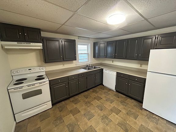 4th image of 11-13 Lafayette St #11