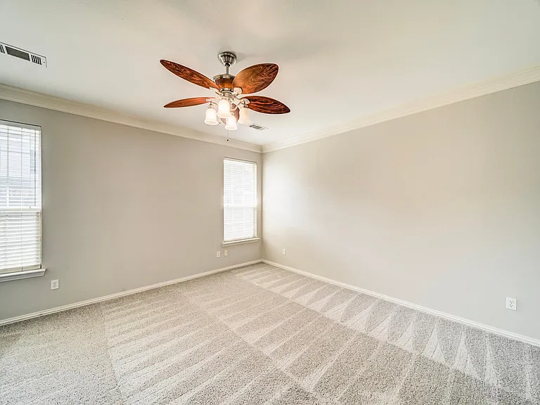 4618 Devonshire Dr — Photo 24