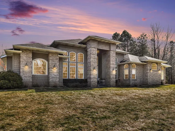 10148 N 31st St, Richland, MI 49083