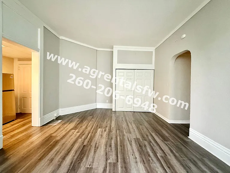 1302 W Washington Blvd — Photo 4