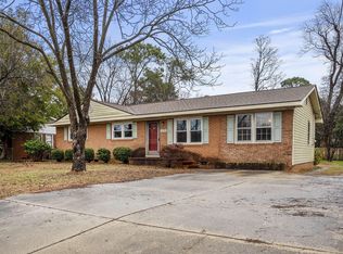 6578 Winthrop Dr, Fayetteville, NC 28311