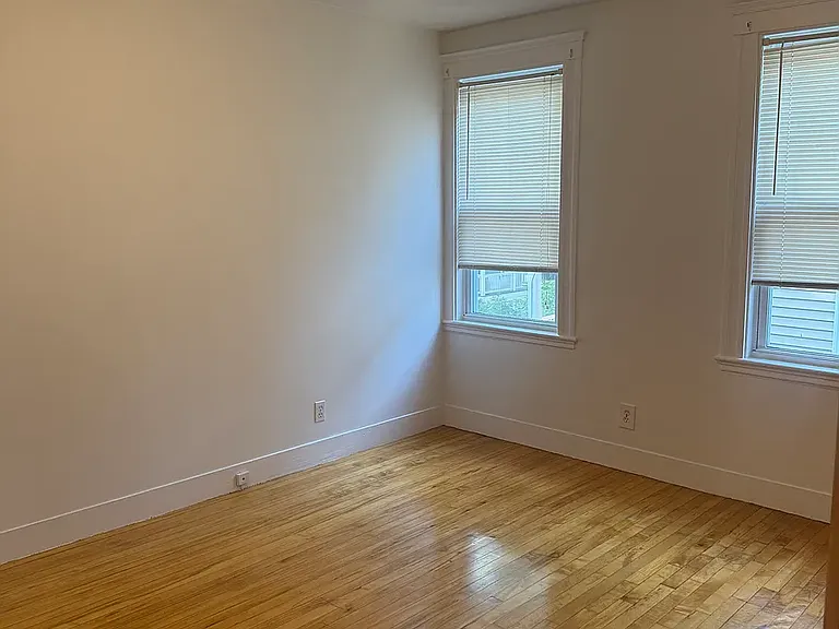 21 Hardy Ave #21 — Photo 7
