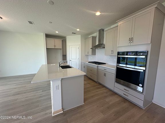 2nd image of 145 STARGAZE Lane #125
