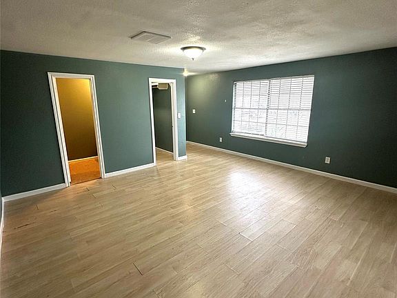 5th image of 8611 Findlay St