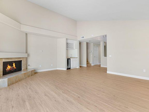 3rd image of 4326 Park Paloma