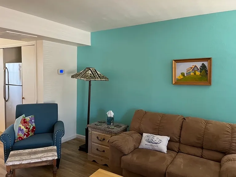 349 S Paseo Madera #B — Photo 6