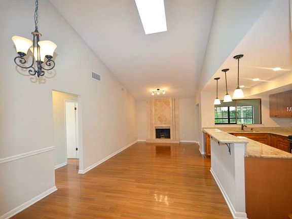 3rd image of 3536 Jericho Dr