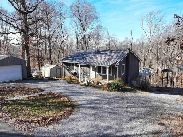 141 Beechwood Dr, Cadiz, KY 42211