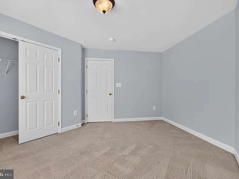 25670 S Village Dr — Photo 38