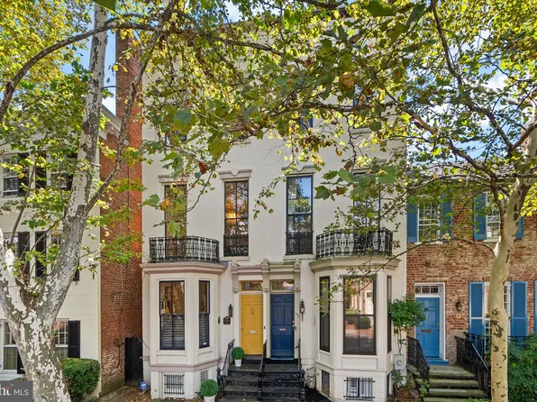 3042 P St NW, Washington, DC 20007