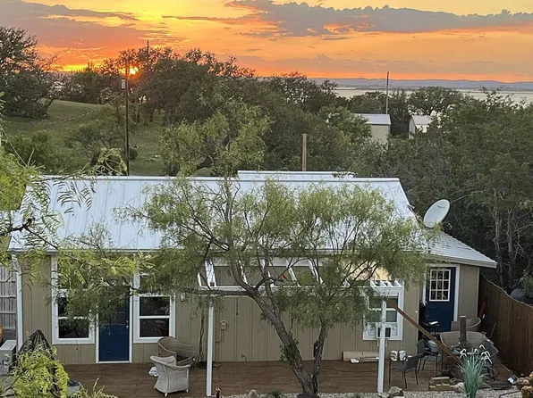 209 Lakevista Dr, Burnet, TX 78611