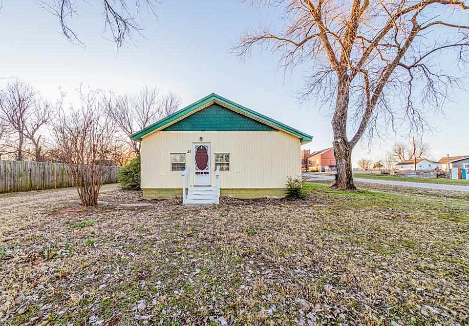 1st image of 21 N 2nd St