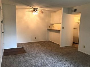 104 La Mancha Dr APT D, Asheville, NC 28805