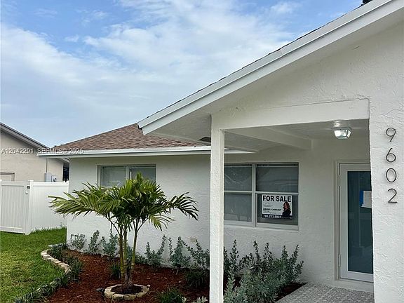 2nd image of 9602 NW 80th Pl