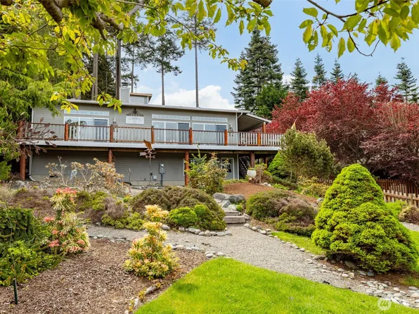 615 NE 4th Street, Coupeville, WA 98239
