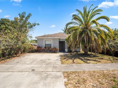 727 SW 6th St, Dania, FL, 33004