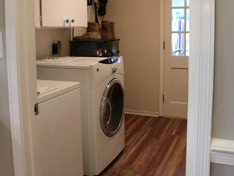 2450 Belcher Dr — Photo 11
