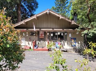 22726 Ponderosa Dr, Cedarpines Park, CA 92325