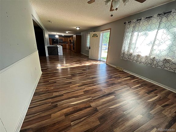 4th image of 275 6th Street