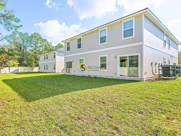 Ricker Villas — Photo 20