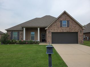 7122 Rue Dauphine, Addis, LA 70710