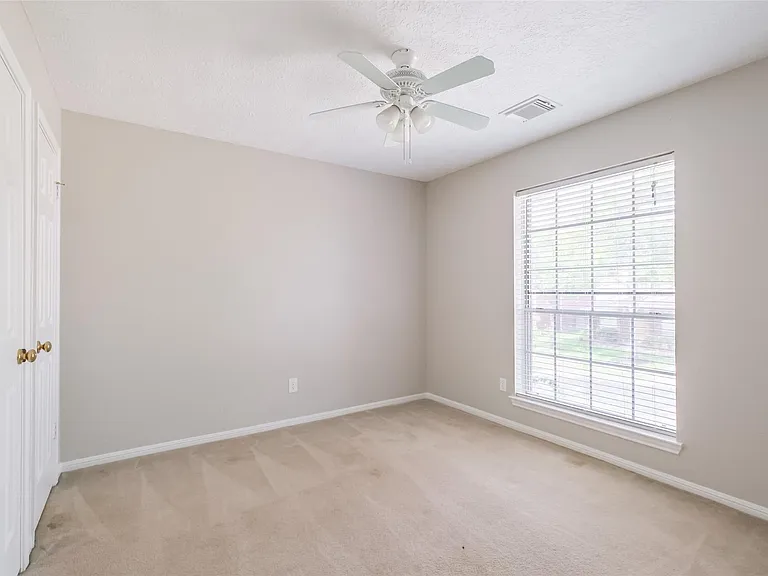 7603 Quintero Dr — Photo 35