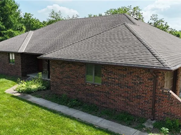 3111 N 35th St, Saint Joseph, MO 64506