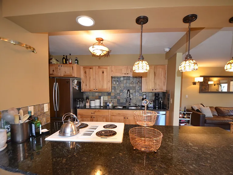 325-4 Oclock Rd #C-201 — Photo 17