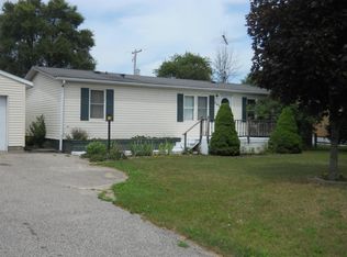 1142 S Derby Rd, Stanton, MI 48888