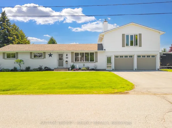 51169 Clinton St, Malahide, ON N0L 2J0