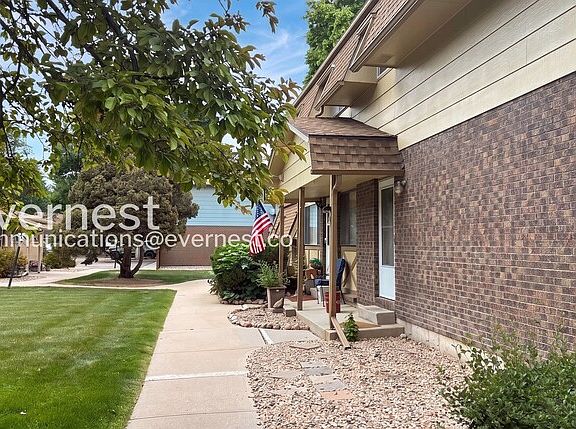 3rd image of 1024 Oxford Ln #D9-33