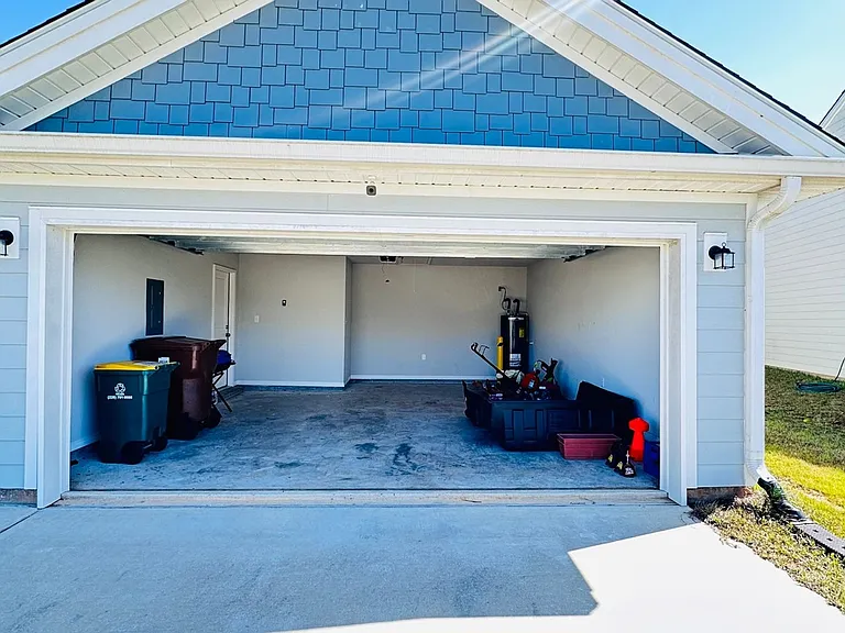 14221 Sanctuary Trails Dr — Photo 32