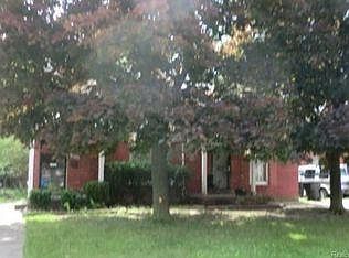 2nd image of 18528 Kelly Rd