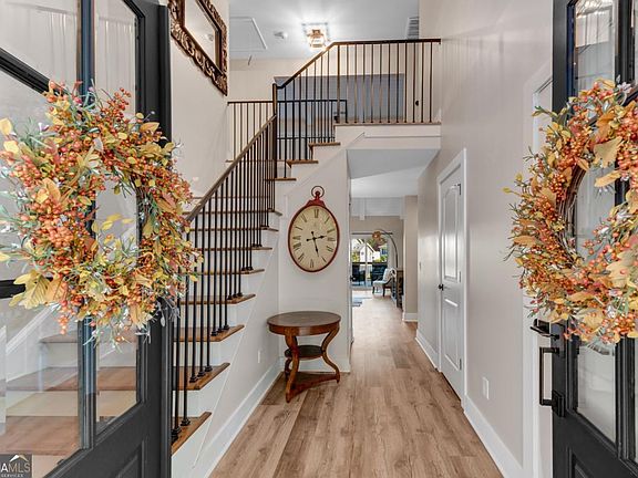 5th image of 10005 Lakeview Pkwy