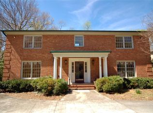 107 Kemp Rd E, Greensboro, NC 27410