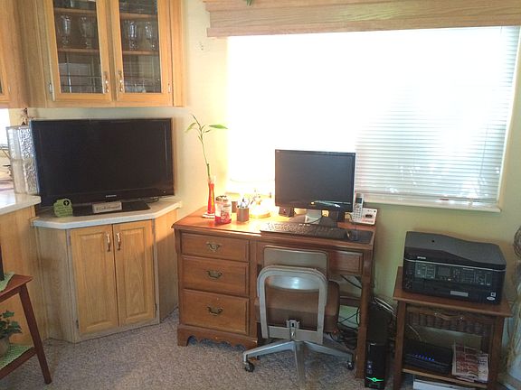 4th image of 225 Wake Ave #373