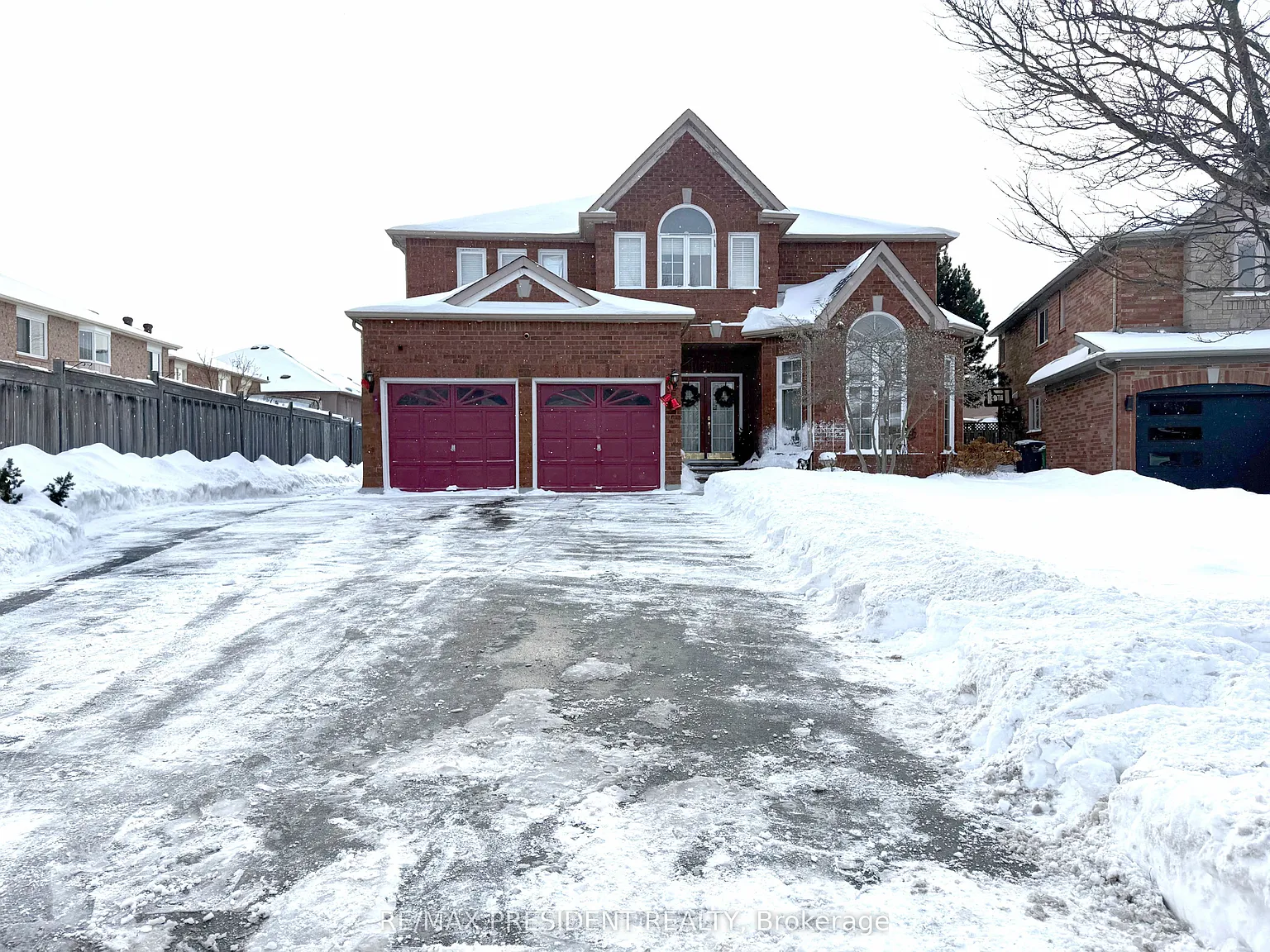 4 Tall Oaks Pl photo 1