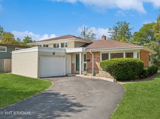 605 Romona Rd, Wilmette, IL 60091