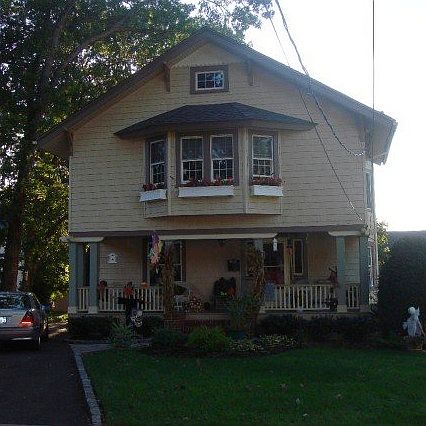 1st image of 218 S Centre Ave