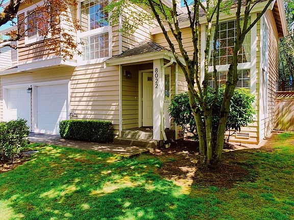 2nd image of 8022 118th Ct NE #5