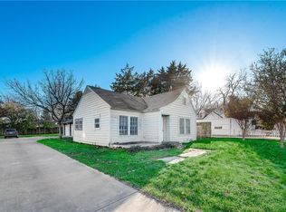 404 E Texas St, Grapevine, TX 76051