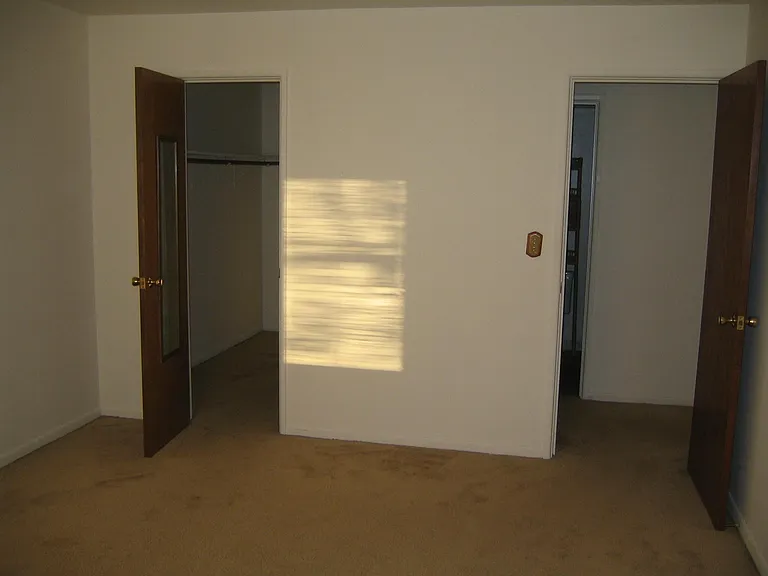 1301 S Finley Rd #307 — Photo 8